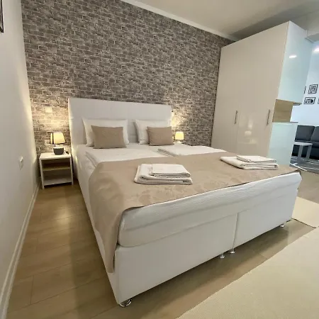 & Story Guest house